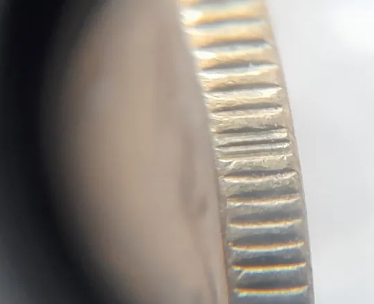 (2035) 10 копійок 2002 брак гуртильного кільця на 12 год.(10 копеек 2002 брак гуртильного кольца) Де купити