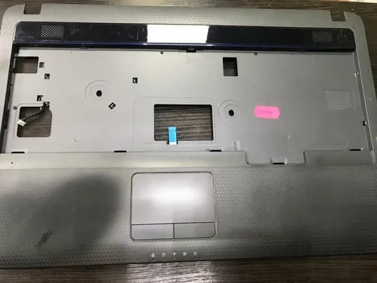 S004 Кришка з тачпадом Samsung R523 Ціна