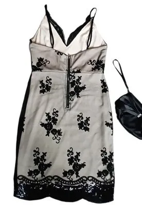 Вечірня сукня та клатч З аукціону