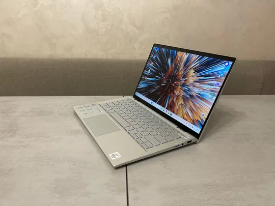 Купити Ноутбук-трансформер Dell Inspiron 7300 2 in 1, 13,3&quot; сенсор FHD IPS, i5-10210U, 8GB, 512GB SSD. Гарантія