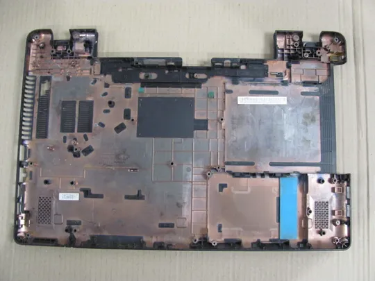 Купити номер0028-7 Кришка дно піддон корпуса Нижний корпус (дно) для ноутбука Низ дно поддон Нижняя часть AP154000O00 для Acer Aspire E5-511 E5-521 E5-551 оригінал