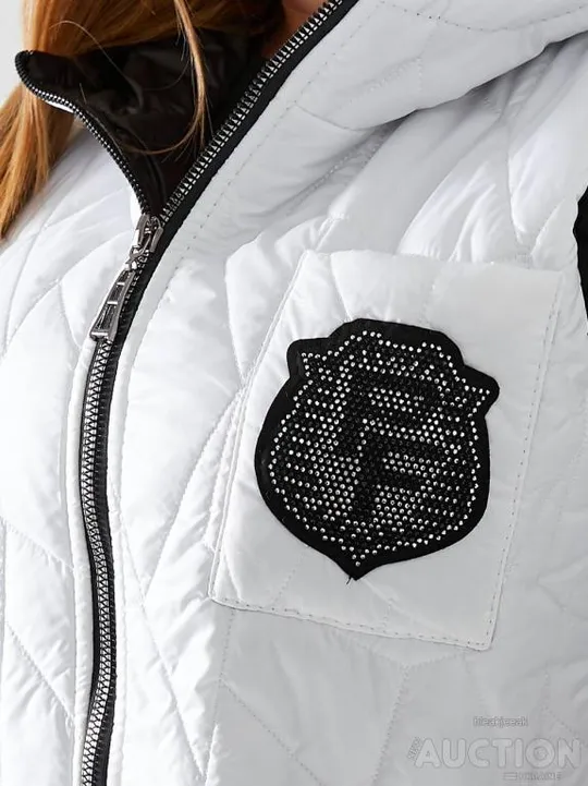 Купити Жіноча жилетка з капюшоном колір білий  04