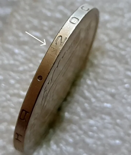 (6688) 1 гривня 2002 цікавий брак на гурті (1 гривна 2002 брак) Ціна