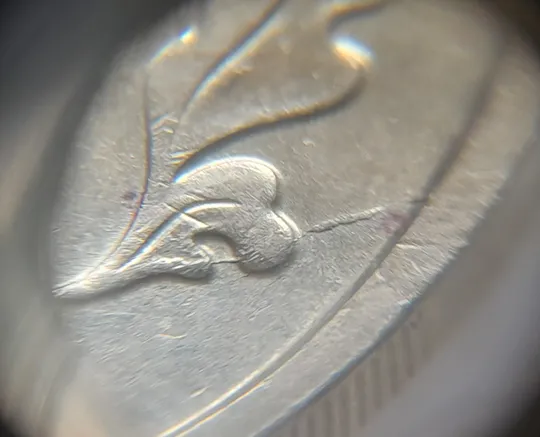 (7404) 25 копійок 1992 2ААм розколи з обох боків внизу аверса (25 копеек 1992 2ААм перепутка) Де купити