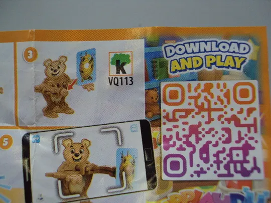 Фигурка киндер сюрприз VQ113 Ferrero медведь жонглер ведмідь жонглює №18608л Продаж