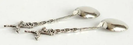 Срібні ложечки Dusseldorf Jungen 2 штуки 835 проба Інтернет-аукціон