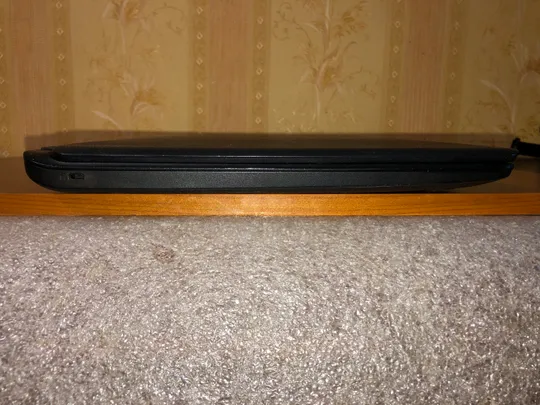 Ноутбук ACER ES1-572G N3060/4gb /HDD 500GB/ Intel HD+GF920MX Продаж