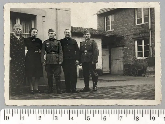 Старі фото із життя німецького курсанта, 8 штук, 1939 рік, Німеччина З аукціону