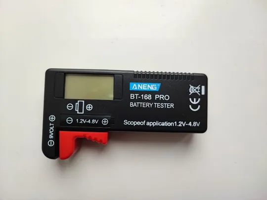 Электронный тестер для батареек BT-168 PRO Де купити