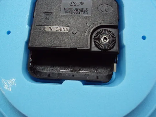 Настенные часы Quartz пластик квадратные Кварц Китай размер 17,8х16,5 см (нет механизма) №18544с Характеристики