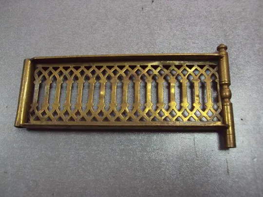 Деталь фрагмент латунь часть пишущего устройства с обеих сторон с ультрафиолетовыми вешалками №11560 Ціна