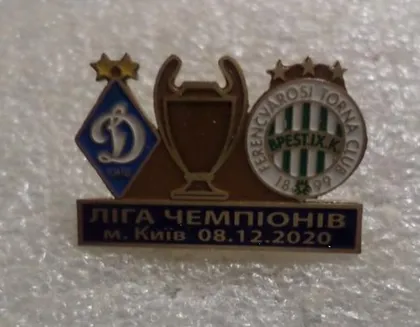 фото, Футбол значок - ФК Динамо Киев Украина - ФК Ференцварош Будапешт Венгрия Лига Чемпионов 2020-21