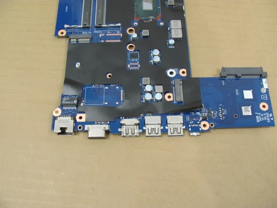 номер0136-14 материнська плата,Mainboard,Материнка,Основна плата,Системна плата,Плата системи РОБОЧА DA0X8CMB6E0 SR3LA i5-8250U для HP ProBook 470 G5 оригінал З аукціону