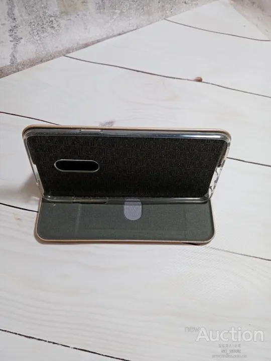 Чохол-книжка Aspor leather для Meizu 15  золотий З аукціону