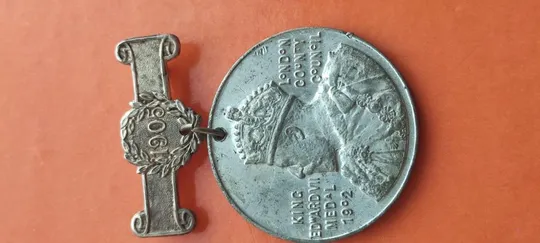 Купити Старинная медаль 1905 года с портретом короля Британии Эдуарда 7-го sn823