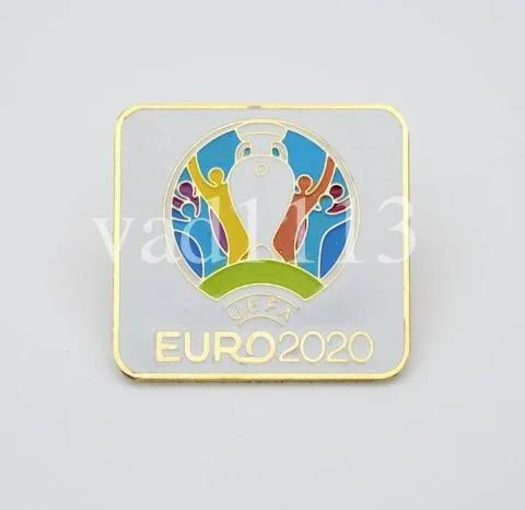 Футбол матчевый значок из серии  "ЕВРО 2020" Ціна