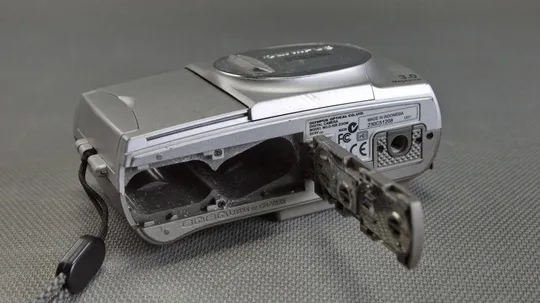 Купити Цифровой фотоаппарат 3.0Mpix Olympus Camedia D-550 + EQ 36-100мм Zoom lens x2.8 Вживане