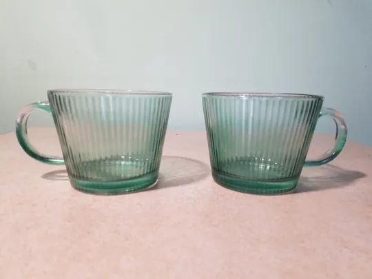 Купити Чашки пара зелене кольорове ріфльоне скло 300мл Вживане