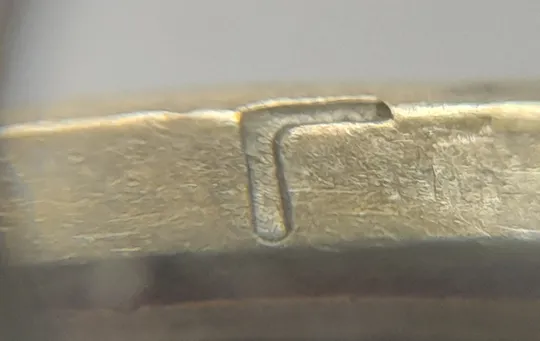 (1891да) Набір 1 гривня 2014 викрошки у 'Г' слова 'ГРИВНЯ' на гурті - 3 монети одним лотом (1 гривна 2014 брак) Де купити