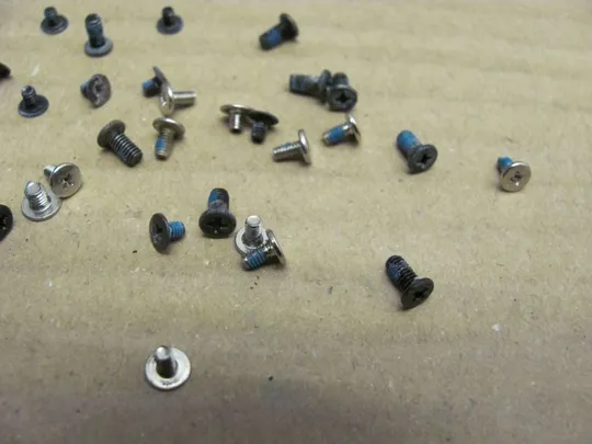 560-6 комплектуюче для Acer Aspire 7 A717 A717-72G A717-71G оригінал Продаж