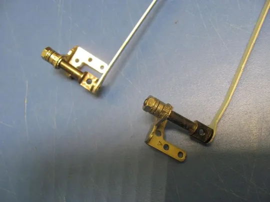 номер0279-13  кріплення Фіксатор Скоби Закріплювач Механізм з'єднання fastening матриці з петлями для FUJITSU LIFEBOOK E554 E556 оригінал З аукціону