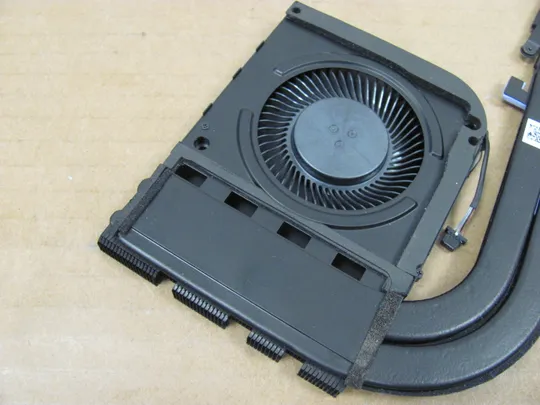 864-11 система охолодження 460.0NS0N.0001 0K86R6 для DELL  Latitude 5520 5521 Precision 3560 оригінал Продаж