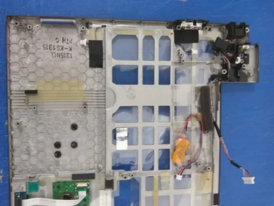 №344-2 панель палмрест та тачпад GM902984721A для TOSHIBA DYNABOOK R731 /B оригінал З аукціону