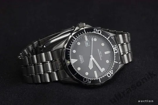 Купити дайверские часы CASIO дата 200m WR черный циферблат литая нержавейка