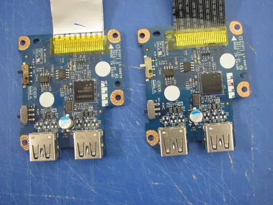 №198-7 Плата USB портів LS-6887P для Lenovo IdeaPad Y570 оригінал Продаж