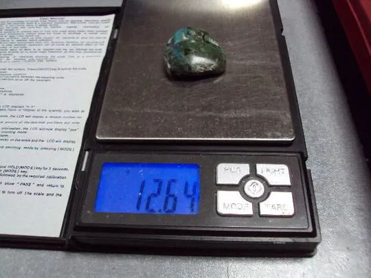 Камень хризоколл для ювелирных изделий вес 12,64 г размер 10 х 37 х 33 х 30 мм №13288 Інтернет-аукціон