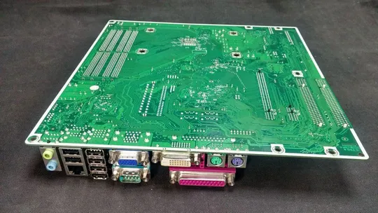 комплект плата HP DC5700 socket AM2 + процессор AMD Athlon 64 X2 5000+ 2.60GHz/2MB/65W Продаж